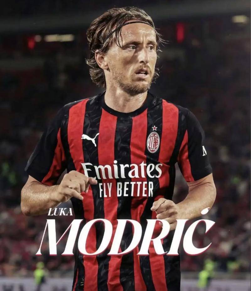 LOL世界冠军打刀塔被虐泉？Doinb带4个前职业，被怀疑是人机！