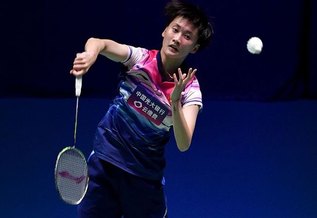 萨林杰献吻,闵鹿蕾:今天没有想赢怕输,还需挖掘自身潜力.