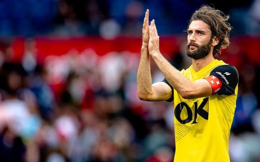 战术和注重 战术和注重