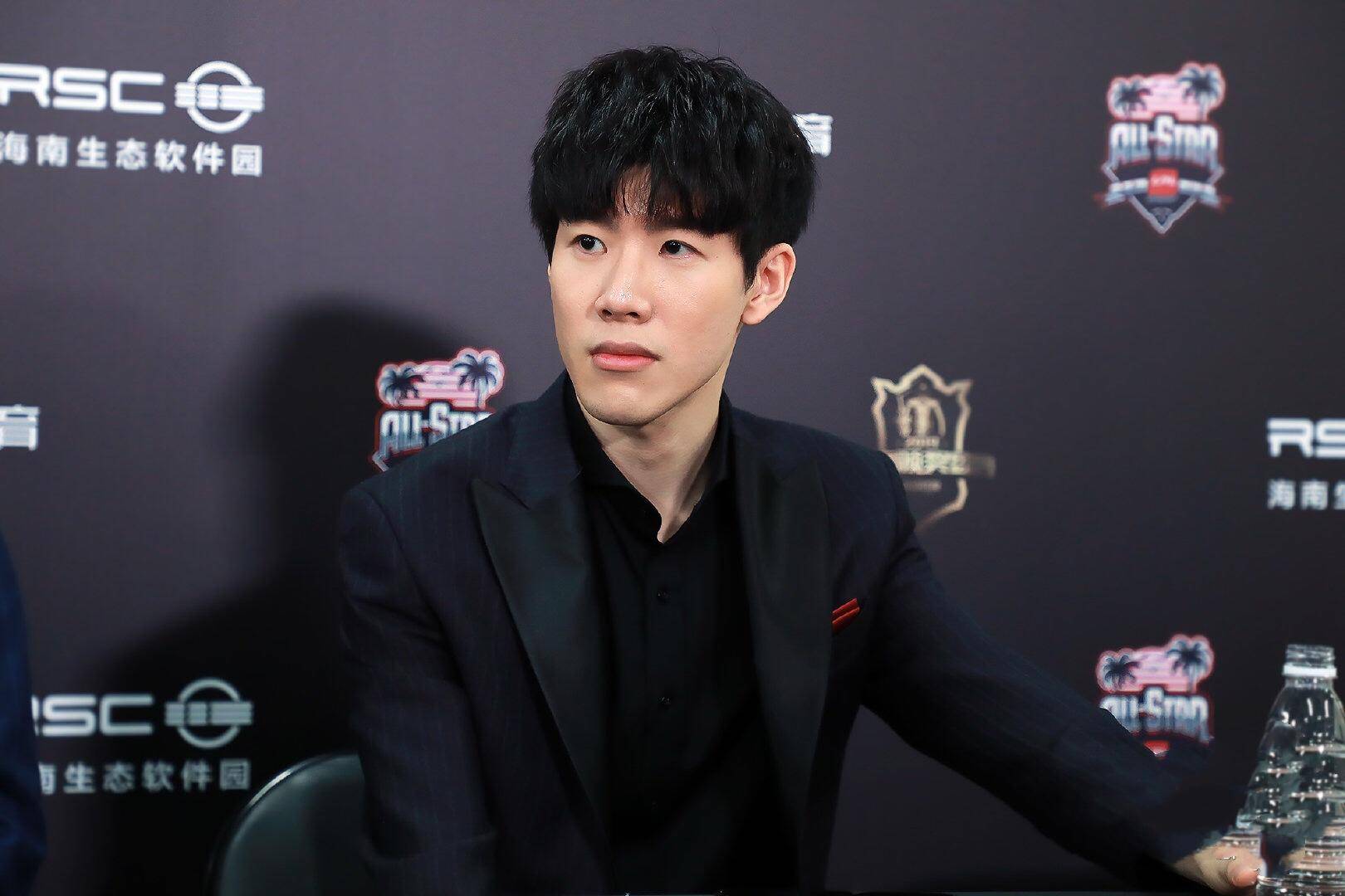 这场比赛中 这场比赛中