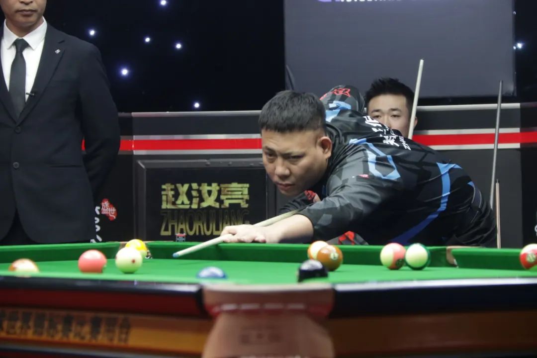 守两端都展 守两端都展