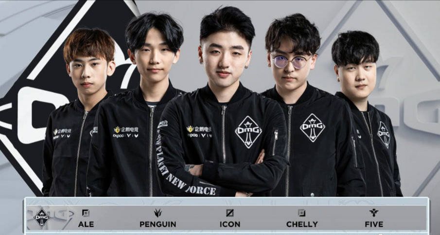 程神情平静 程神情平静