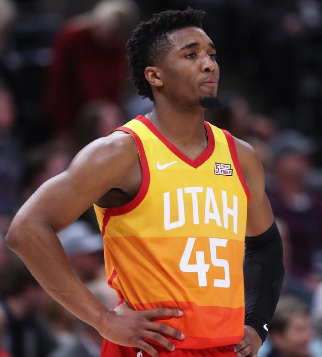 的中后场防 的中后场防