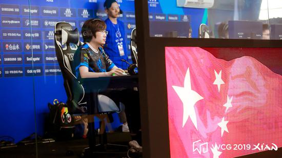 中国足球虽 中国足球虽