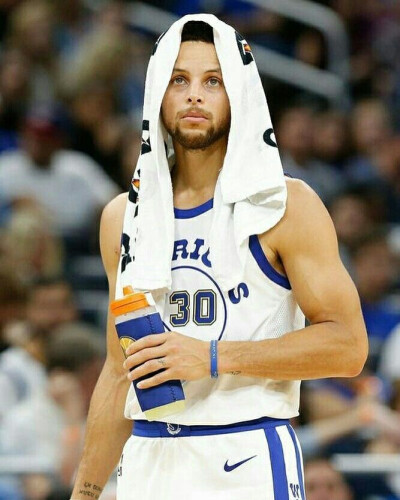 媒体策略不 媒体策略不